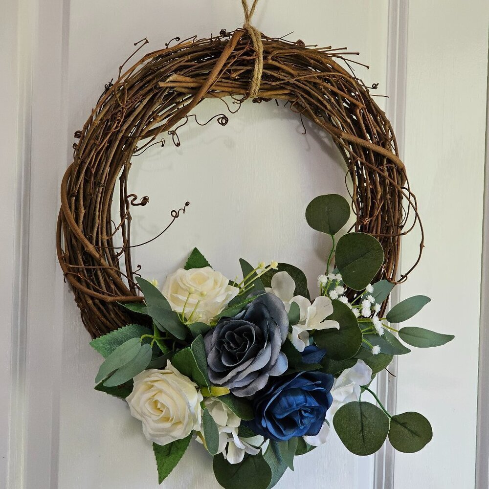 Charming Handcrafted Wreath for Any Space!